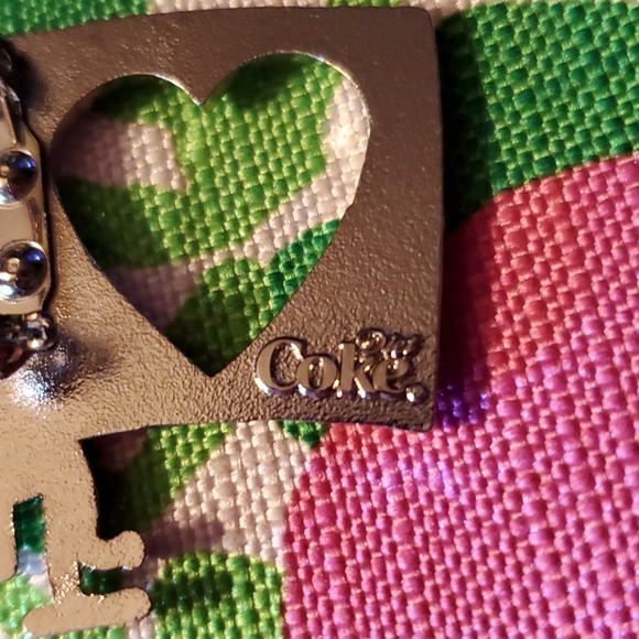 Diet Coke Pin - Picture 4 of 8